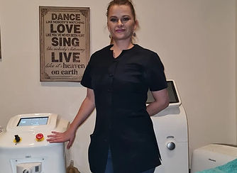 fotos vir die website_edited.jpg